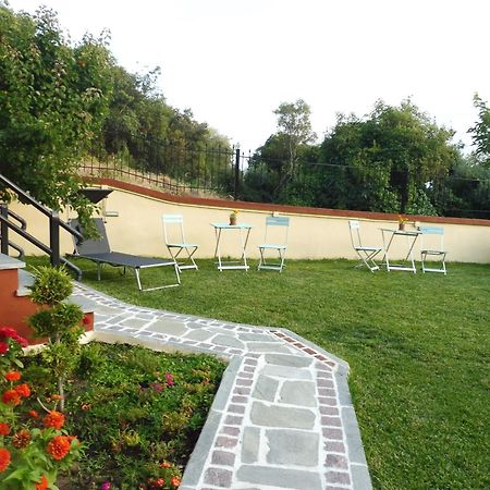 Helianthos Villa - Apartment No1 ปาเลออน ซิฟลิคิออน ภายนอก รูปภาพ