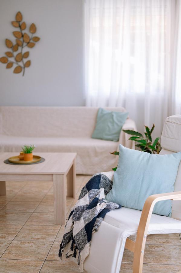 Helianthos Villa - Apartment No1 ปาเลออน ซิฟลิคิออน ภายนอก รูปภาพ